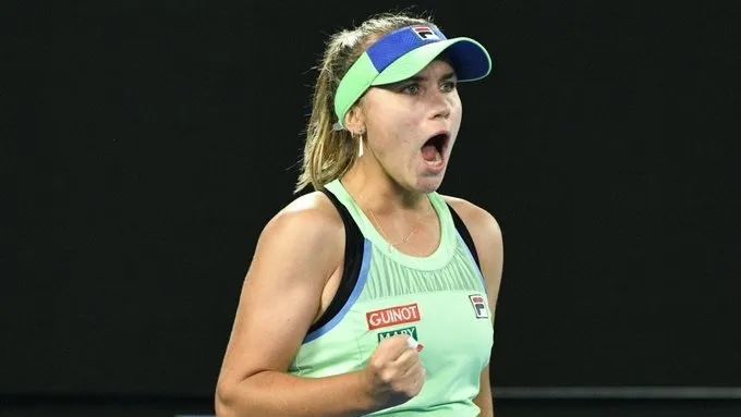 体现了蓝黑 体现了蓝黑